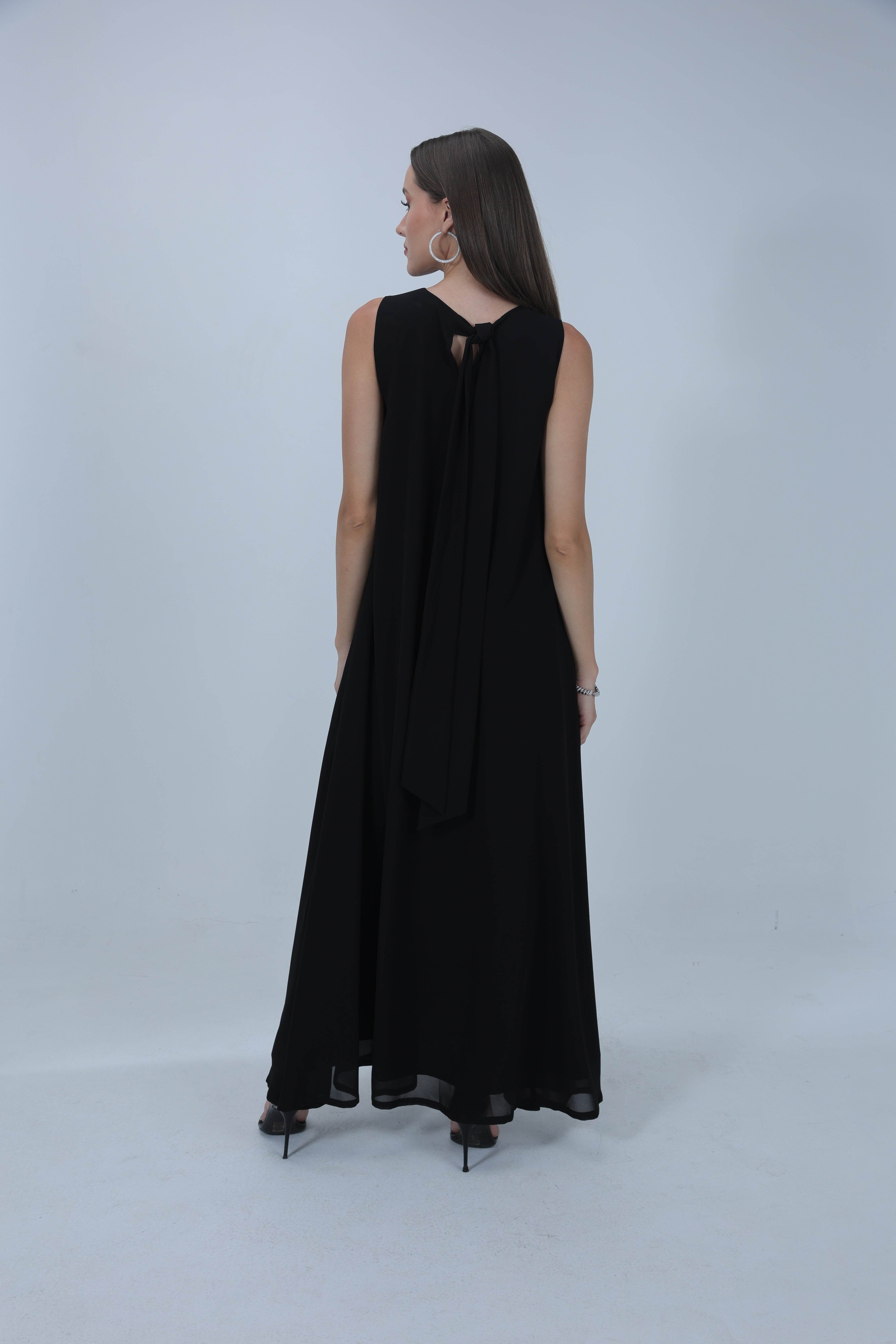Monique, Sleeveless Long Dress
